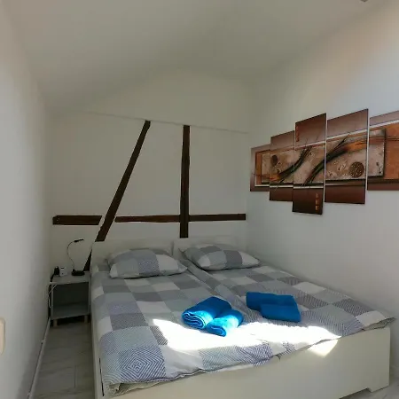 Goettinger Ferienwohnung, Alt Trifft Modern!