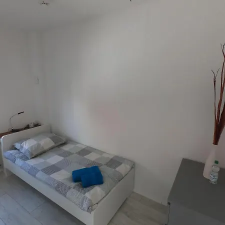 Goettinger Ferienwohnung, Alt Trifft Modern! Gottinga